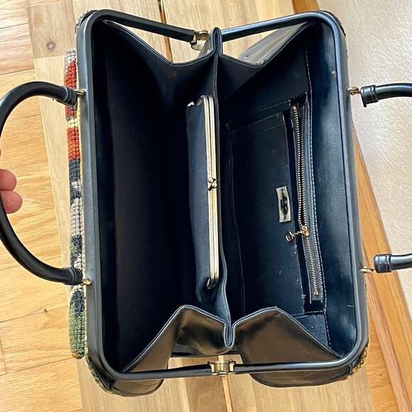 Lou Taylor Miami Vintage Frame Purse Floral Art Tapestry Gold Hardware - Picture 3 of 16